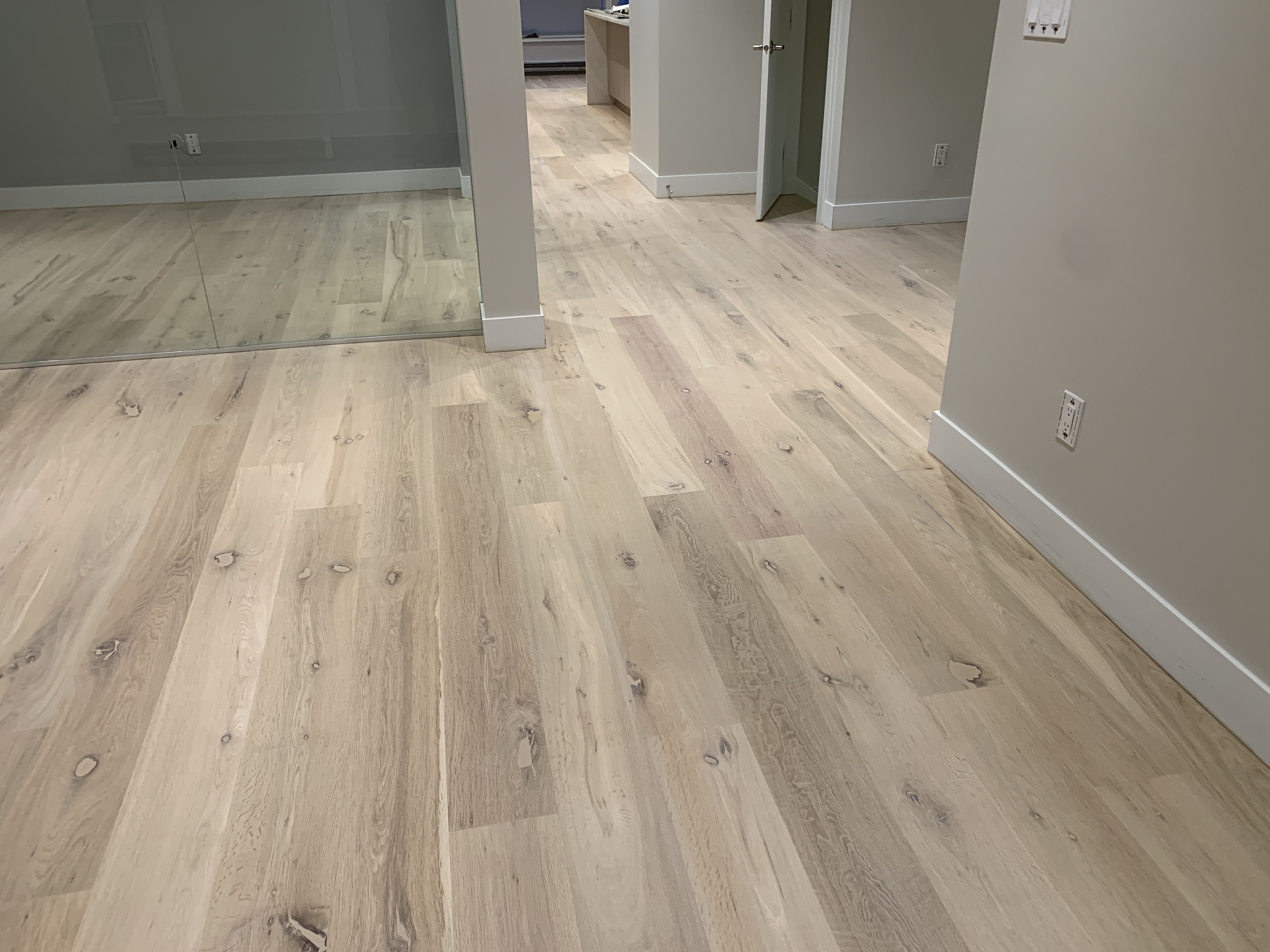 hardwood floor refinishing Vancouver