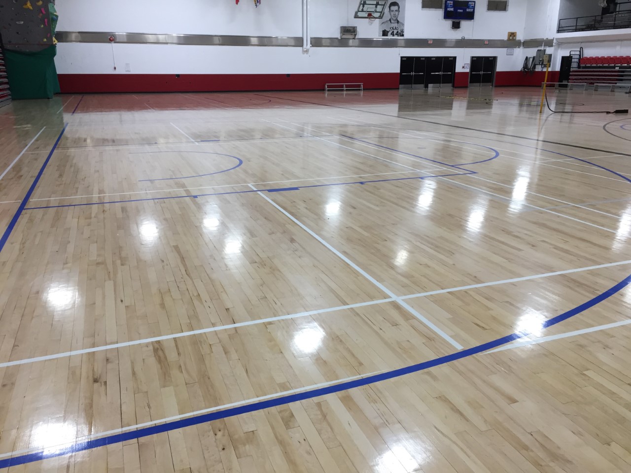 hardwood floor refinishing vancouver