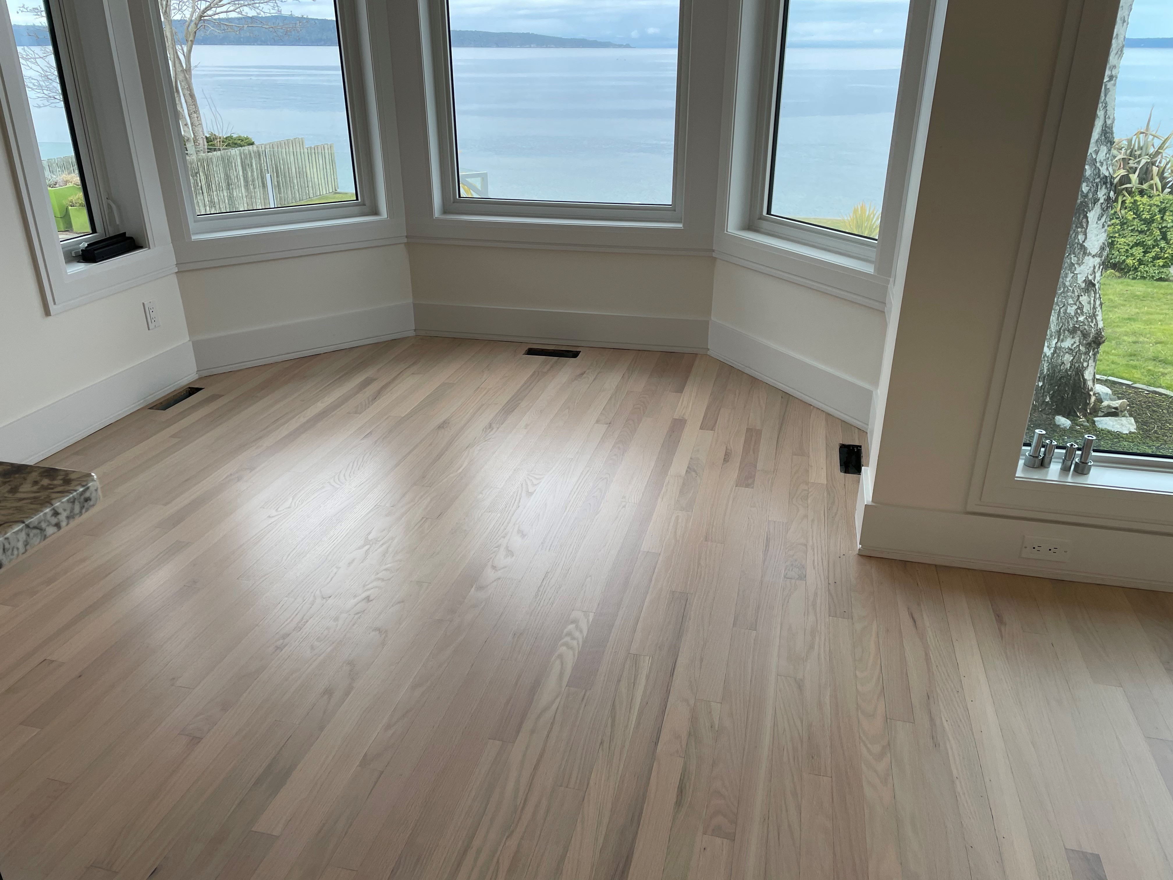 hardwood floor refinishing Vancouver